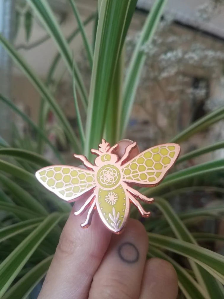 Honeybee Hard Enamel Pin - Cyclical Roots & Cycles Journal – Healing tools & grounding guides for self-awareness & collective wellbeing